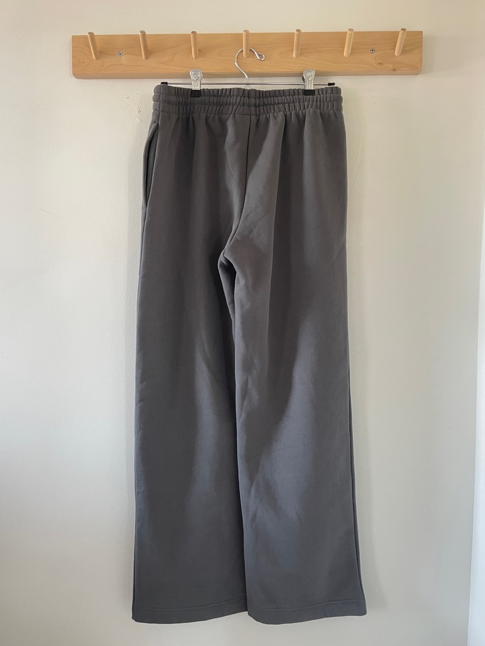 NWOT Aritzia Cozy Fleece SweatFleece Boyfriend Fit M - Picture 2 of 9
